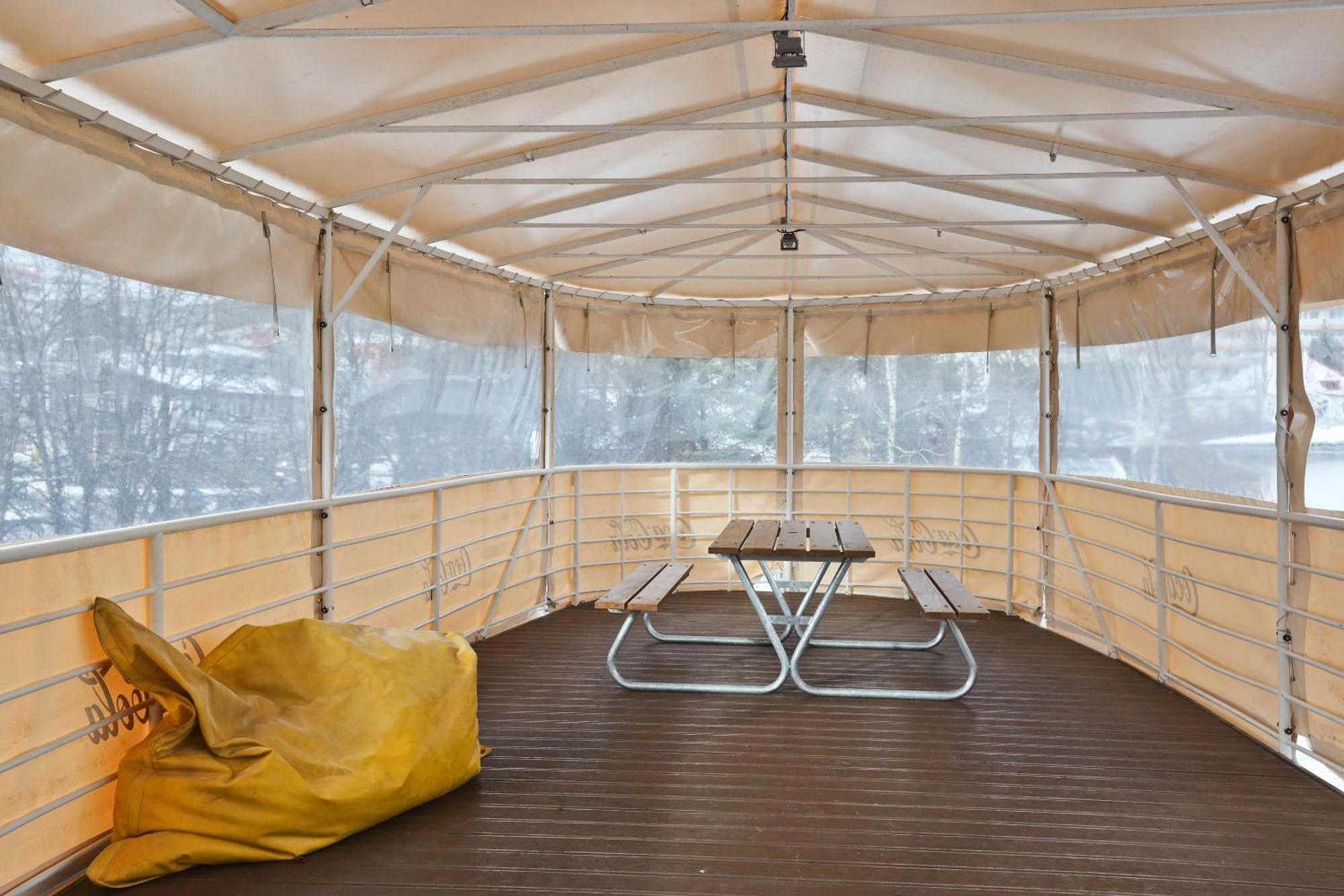 Unique Boat Apartments By Lake - Kajuta 1958 Námesztó Kültér fotó